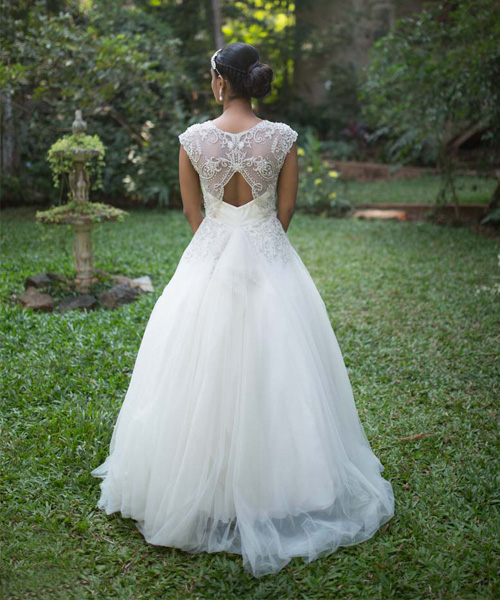 Reem Acra's 'Adore' Gown Adorns Kansas City Bride, Lauren - Dimitra's Bridal  Couture