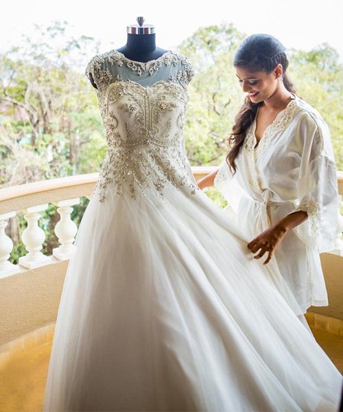 7 Best Offbeat Cocktail Gowns That These Real Brides Wore-#trendalert!